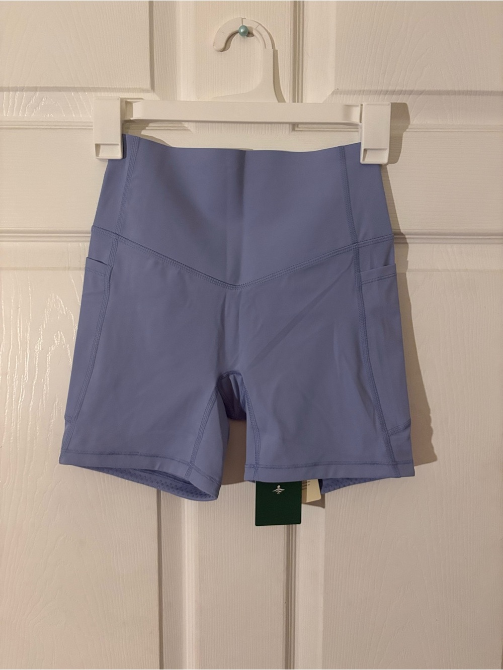 HALARA Baby Lavender UltraSculpt High-Waist Bike Shorts with Side Pockets